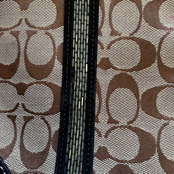 COACH shoulder tote - Picture 6 of 7